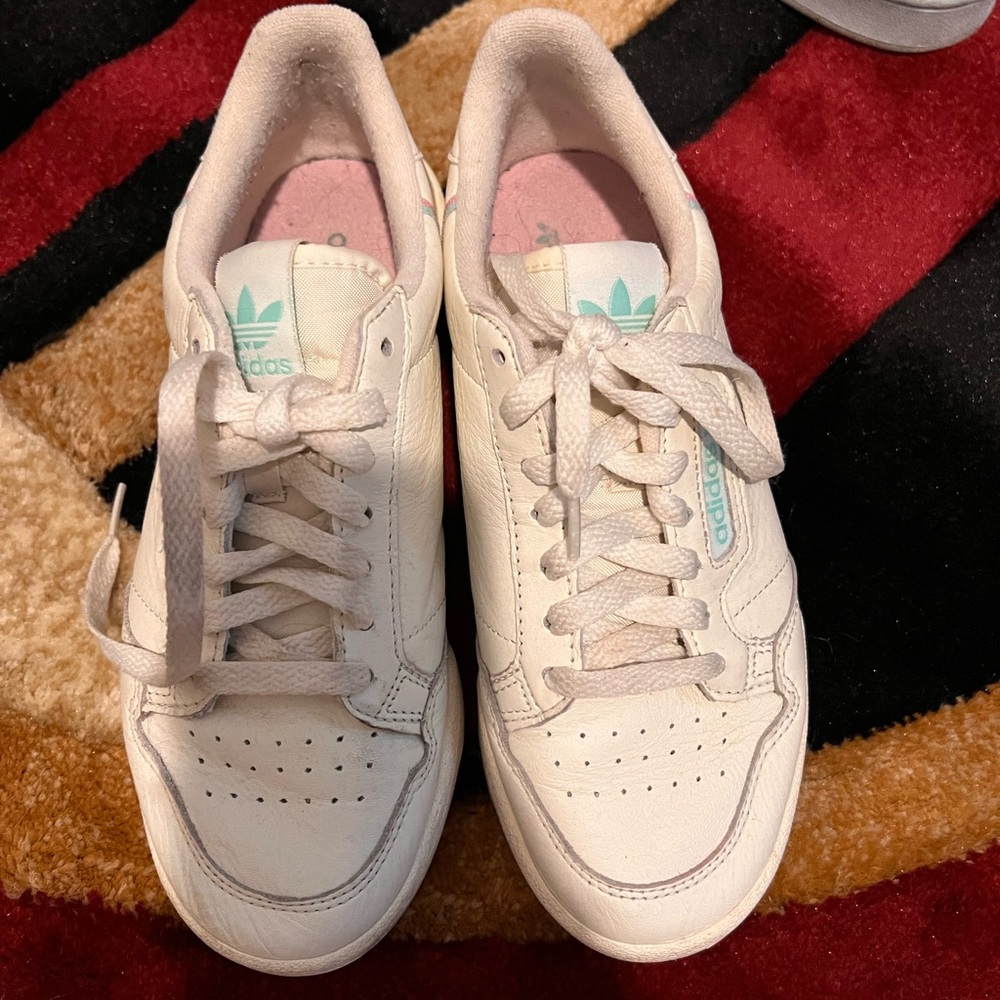 Adidas sneakers boys size 6